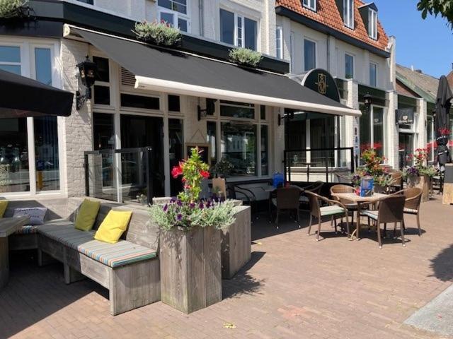 Boutique Hotel De Valk 范肯斯沃德 外观 照片